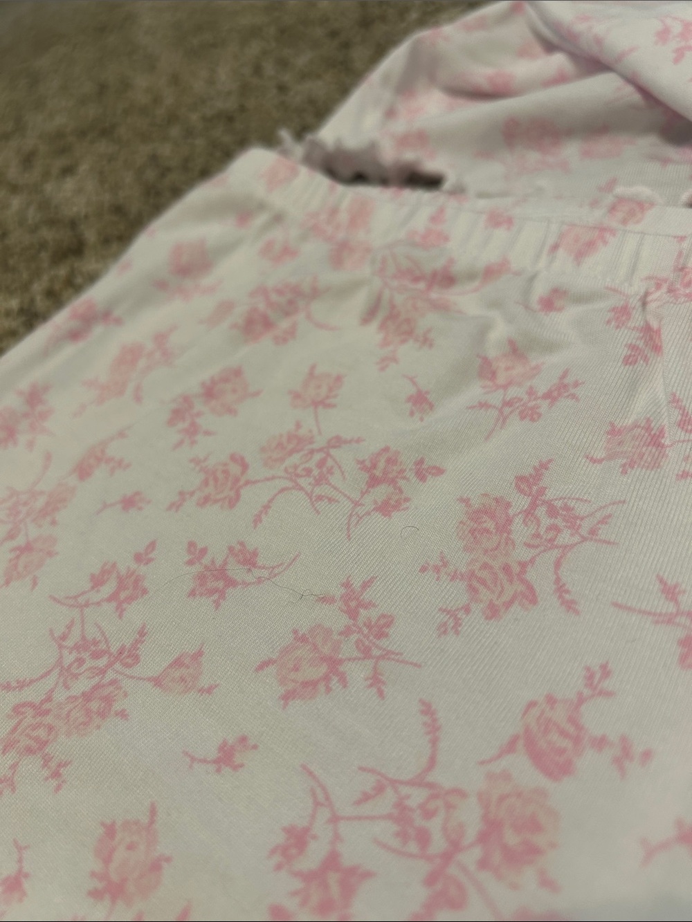 Skims Women's Pink Floral Cami & Short Sleep Set - Picture 3 of 3